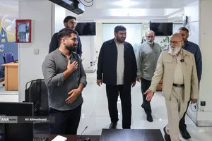 بازدید مهدی چمران رئیس شورای شهر تهران از خبرگزاری آنا
