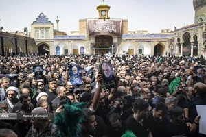 تشییع و تدفین پیکر مطهر دانشمند هسته&zwnj;ای شهید محمدمهدی طهرانچی رییس دانشگاه آزاد اسلامی و همسر گرانقدرش شهیده مژگان قراویری در حرم حضرت عبدالعظیم حسنی(ع)