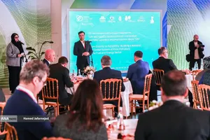 سخنرانی محمد نظیفی مدیرعامل بورس انرژی ایران در پنل ایجاد نظام&zwnj;های بین&zwnj;المللی شاخص&zwnj;های قیمتی حوزه انرژی در هفته انرژی روسیه