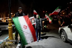 مراسم عزاداری در سوگ رهبر شهید انقلاب - میدان تجریش