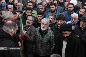 تشییع پیکر ام البنین تهران مادر شهیدان افراسیابی با حضور گسترده مردم انقلابی و شهیدپرور خیابان نبرد- پیروزی