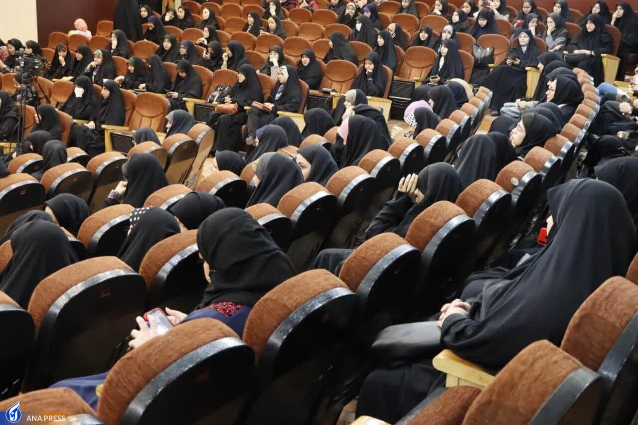 اجتماع بزرگ دانشجویان مشهدی