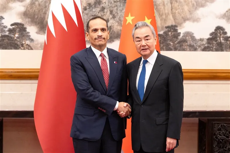 قطر و چین