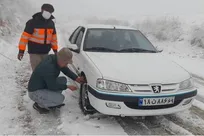 تردد در محورهای کوهستانی چهارمحال و بختیاری تنها با زنجیر چرخ امکانپذیر است