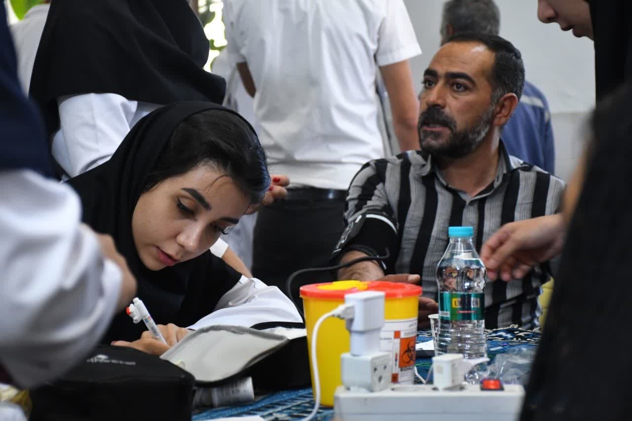 کاروان سلامت در روستاهای شهرستان فریدن