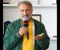 مهران رجبی: با چنگ و دندان و بدون اسلحه هم برای ایران میجنگیم