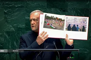 دکتر مسعود پزشکیان رئیس&zwnj;جمهوری اسلامی ایران در سخنرانی خود در هشتاد و یکمین مجمع عمومی سازمان ملل متحد، با اشاره به اتهاماتی که رئیس جمهور آمریکا علیه ایران مطرح کرد، گفت: ما تروریست نیستیم؛ ما قربانی تروریسم هستیم،رئیس جمهور با اشاره به حملات انجام&zwnj;شده علیه ایران اظهار کرد: رهبر ما را بدون هیچ دلیل و برهانی ترور کردند و در حملات صورت&zwnj;گرفته، مدارس، مراکز ورزشی، بیمارستان&zwnj;ها، دانشگاه&zwnj;ها، پل&zwnj;ها و زیرساخت&zwnj;های کشور هدف قرار گرفته&zwnj;اند