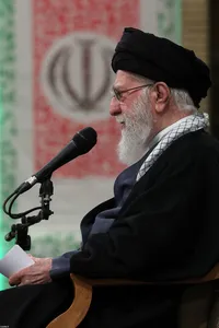 دیدار اقشار مردم با رهبر انقلاب به مناسبت چهل&zwnj;وهفتمین سالگرد پیروزی انقلاب اسلامی