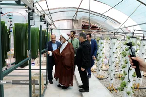  بازدید دکتر رنجبر و حجت&zwnj;الاسلام&zwnj;والمسلمین خسروپناه از مراکز فناوری و تحقیقاتی دانشگاه آزاد اسلامی واحد اصفهان 