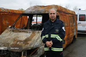 بازدید اصحاب رسانه از پایگاه مدیرت بحران نازی&zwnj;آباد و خودروهای آسیب دیده اورژانس در اثر تجاوز صهیونیستی آمریکایی