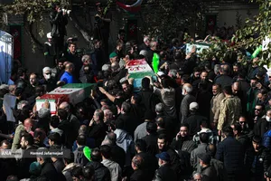 تشییع پیکر مطهر 100 شهید گمنام - معراج شهدا